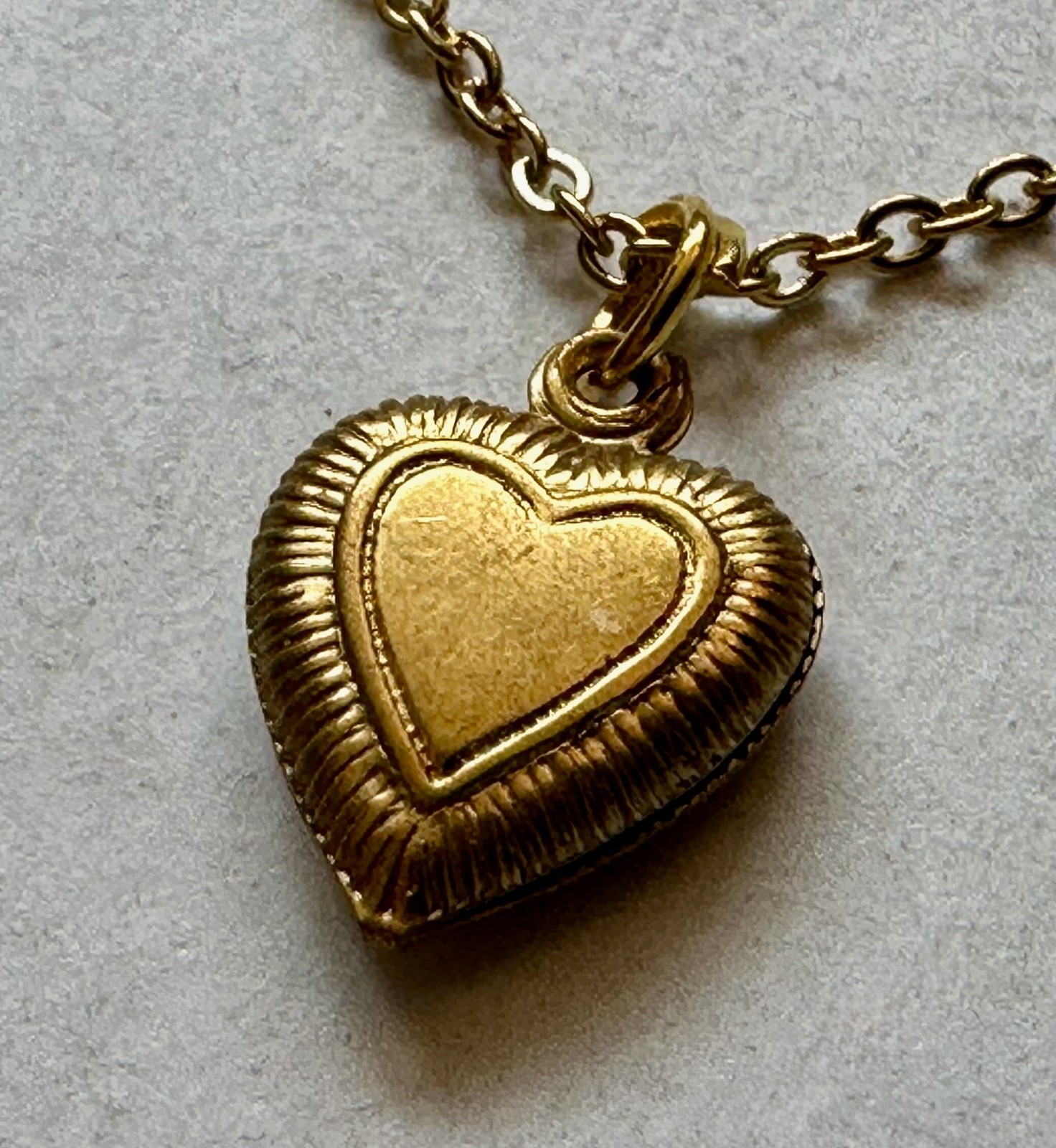 Vintage heart brass puffed two sided charm pendant 1/2 of 1″ necklace 18″ GP