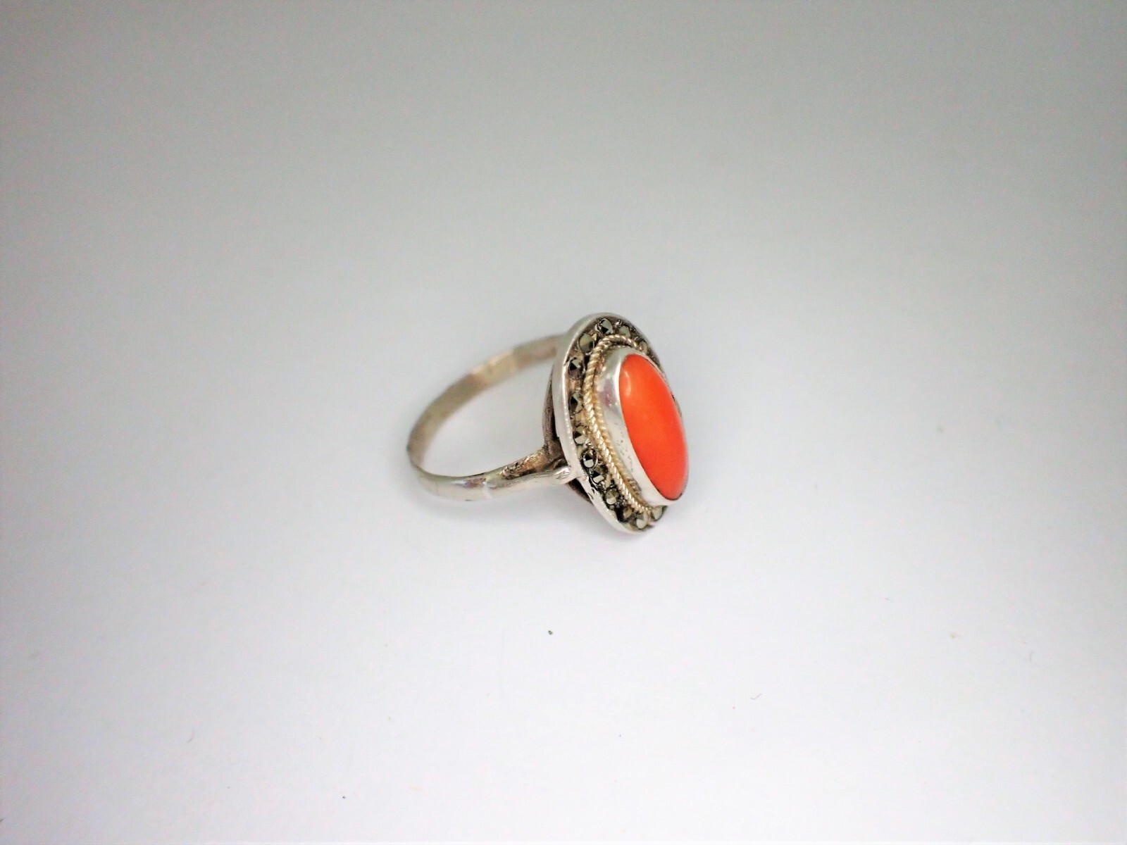 Vintage Art Deco 800 Silver Oval Coral Cabochon & Marcasite Ring Size 5.5