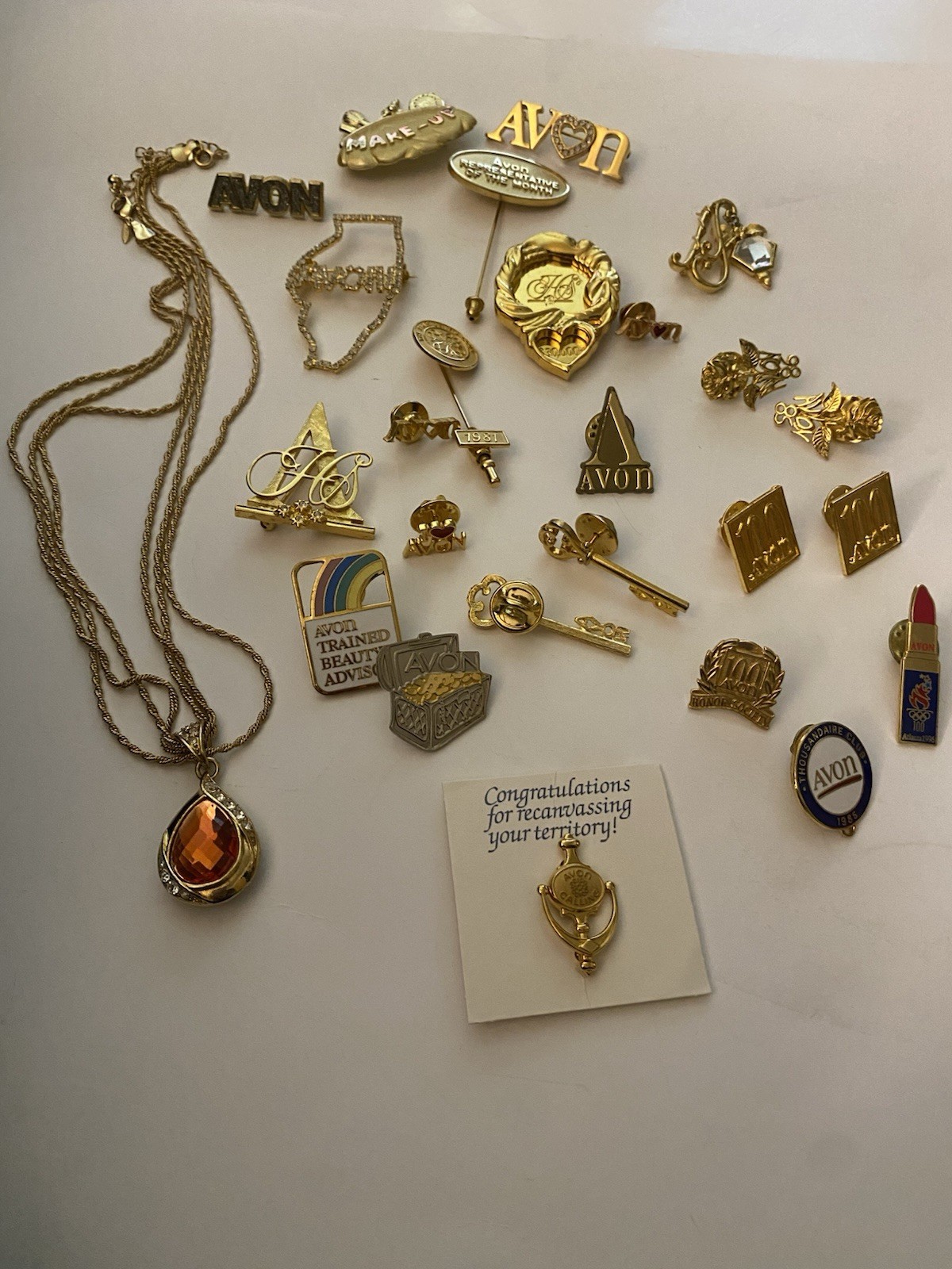 Lot Of 26 Vintage Avon & Avon Representative Awards Brooches Pins Pendant