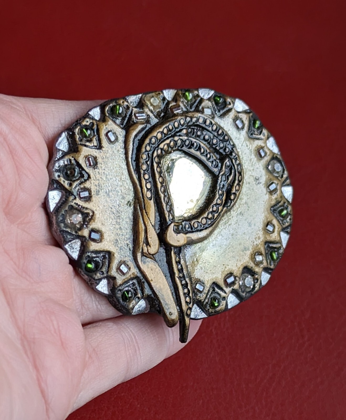 Striking Statement Letter “P” INITIAL Gold Tone Bead Stone Paper Mache BROOCH