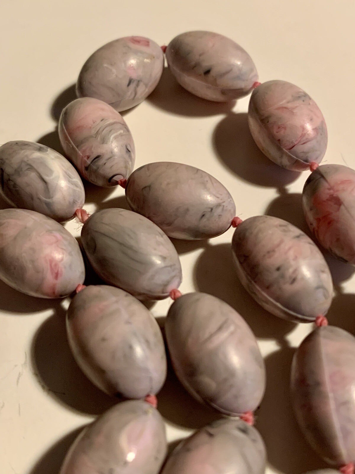Pink Swirl Faux Marble Bead Necklace Vintage 30″ Retro