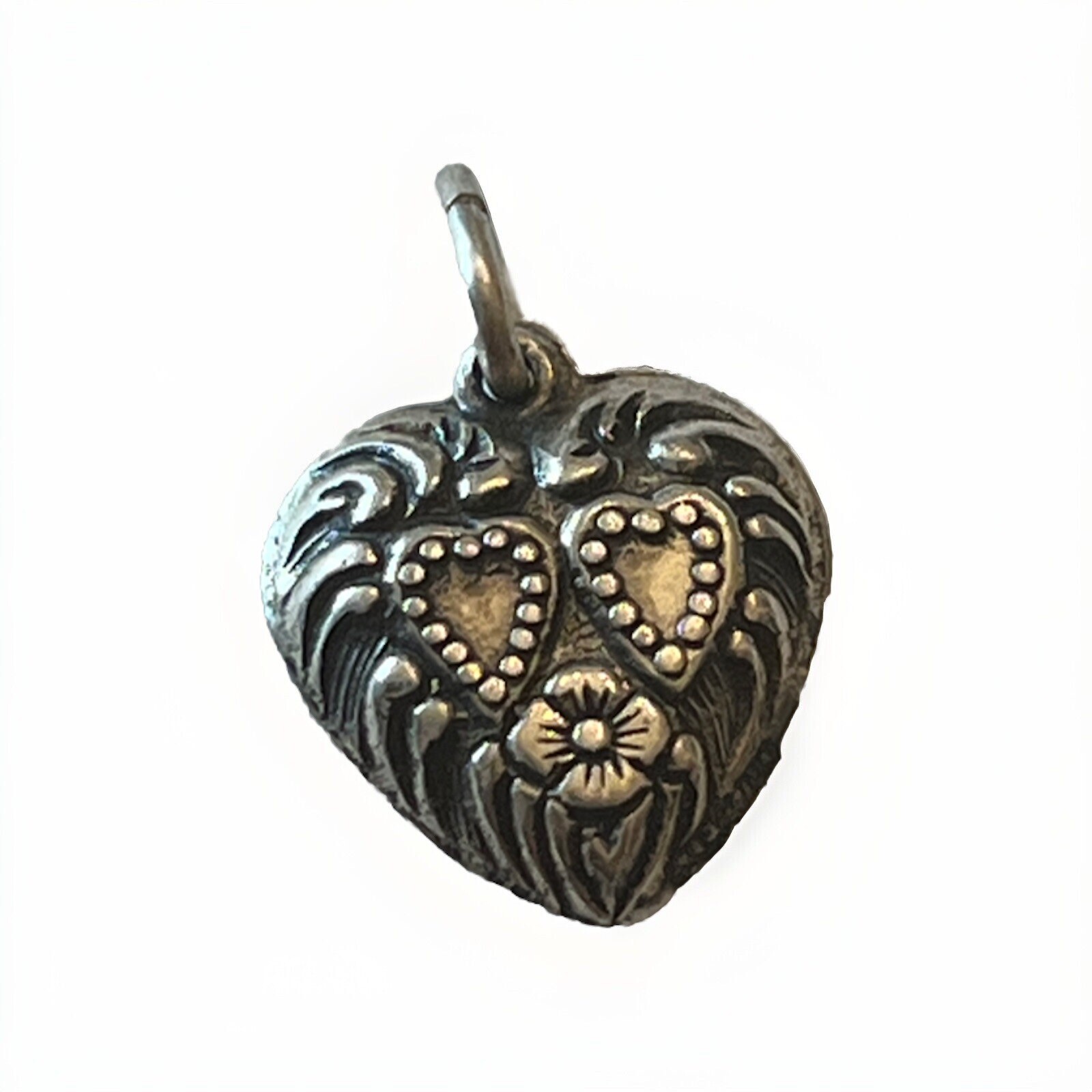 VINTAGE STERLING SILVER PUFFY HEART CHARM – Flowers And Hearts