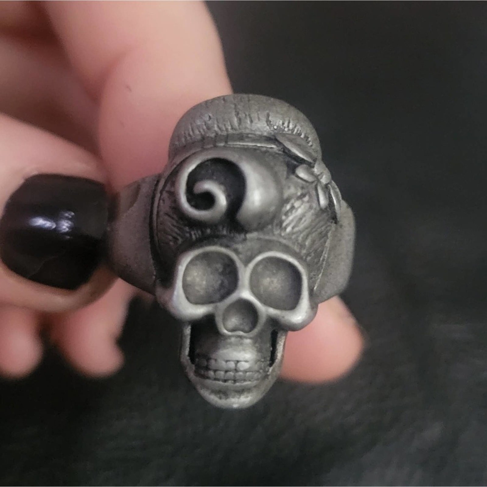 size 7 gray rockabilly skull goth pinup girl ring