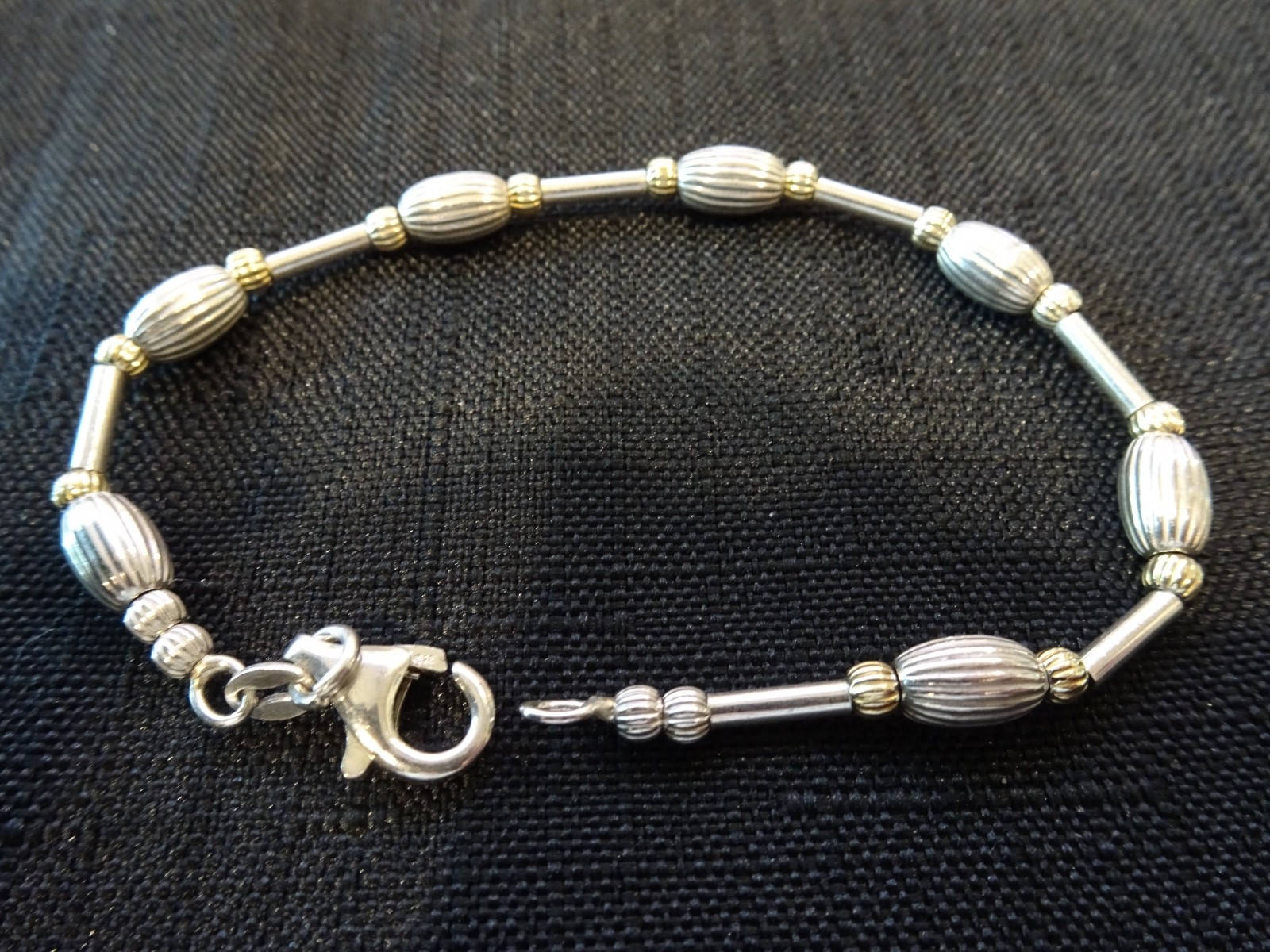 # 716-VINTAGE STERLING SILVER BEADED BRACELET-925-VERY DIFFERENT