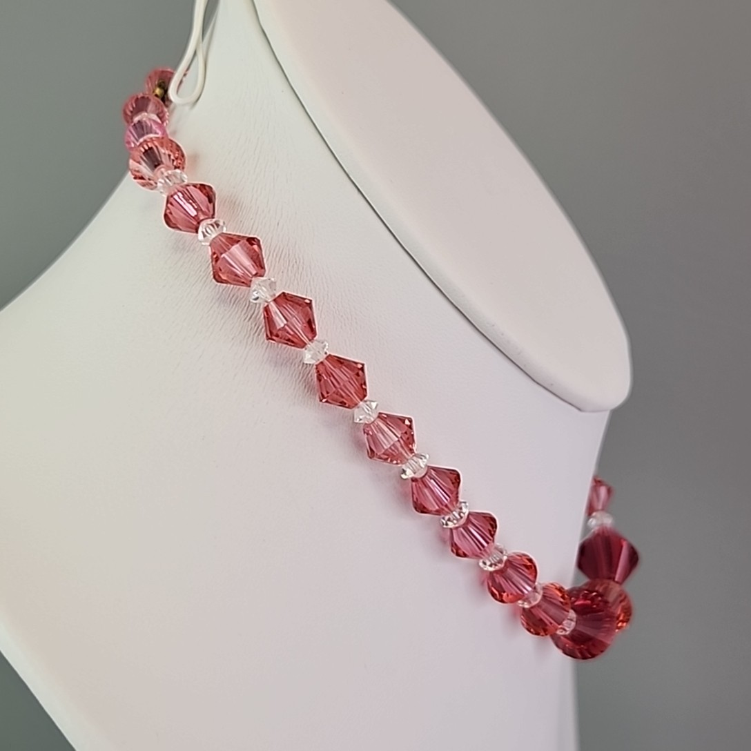 Vintage Glass Beaded Necklace Pink Bicone Graduated Short Choker 14″