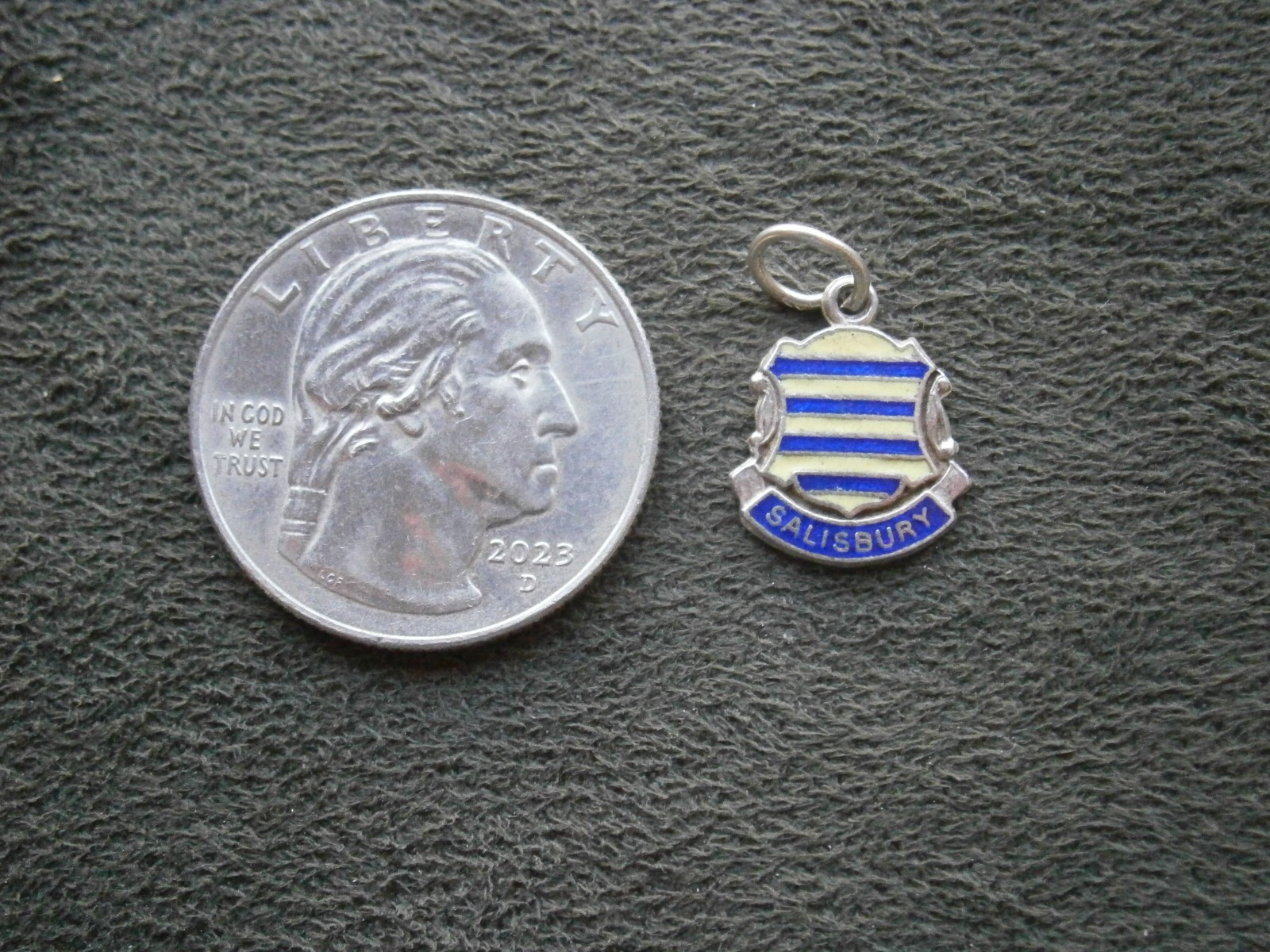 Salisbury England Vtg Sterling Silver Enamel Travel Bracelet Charm Shield 1.0g