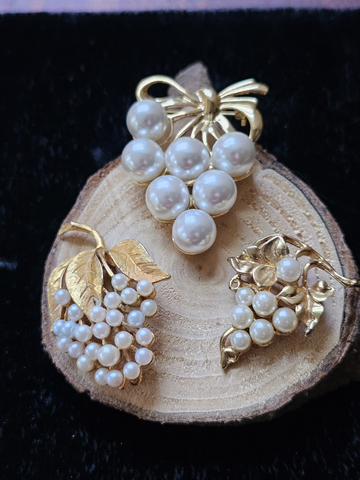 Vtg Lot 3 Brooch Grape Bunch Vine Clusters Imitation Pearl Gold Tone Fruit Pin