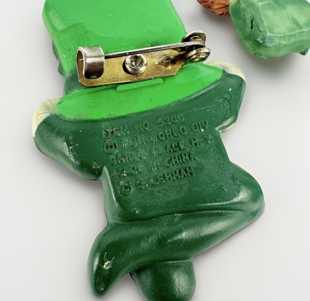 Vtg Lot 6 St Patrick Day Lapel Pins Brooch Jewelry Leprechaun Irish Shamrock