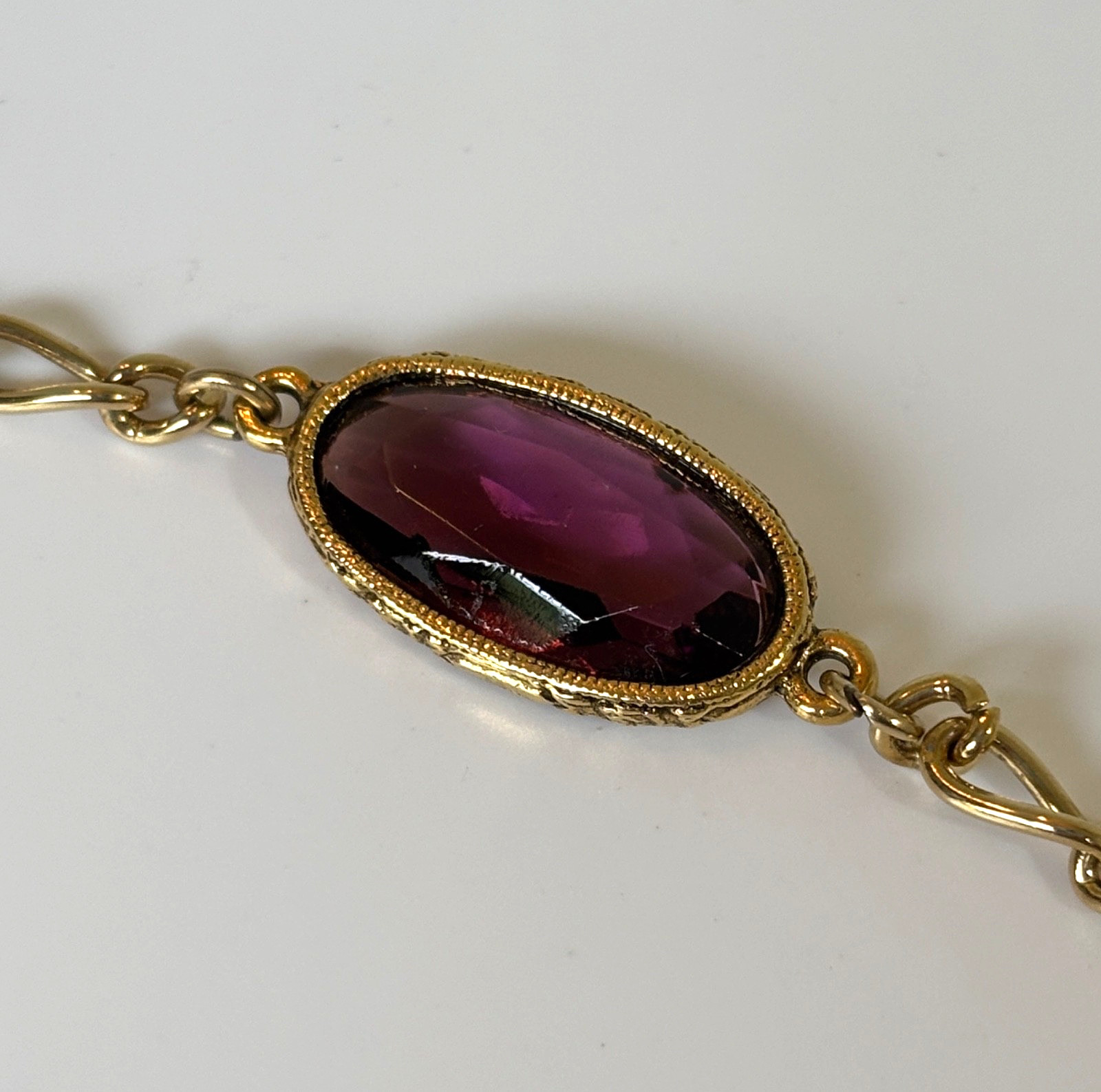 1928 Brand Amethyst Purple Crystal Bezel Necklace Goldtone Figaro Link Chain 44″