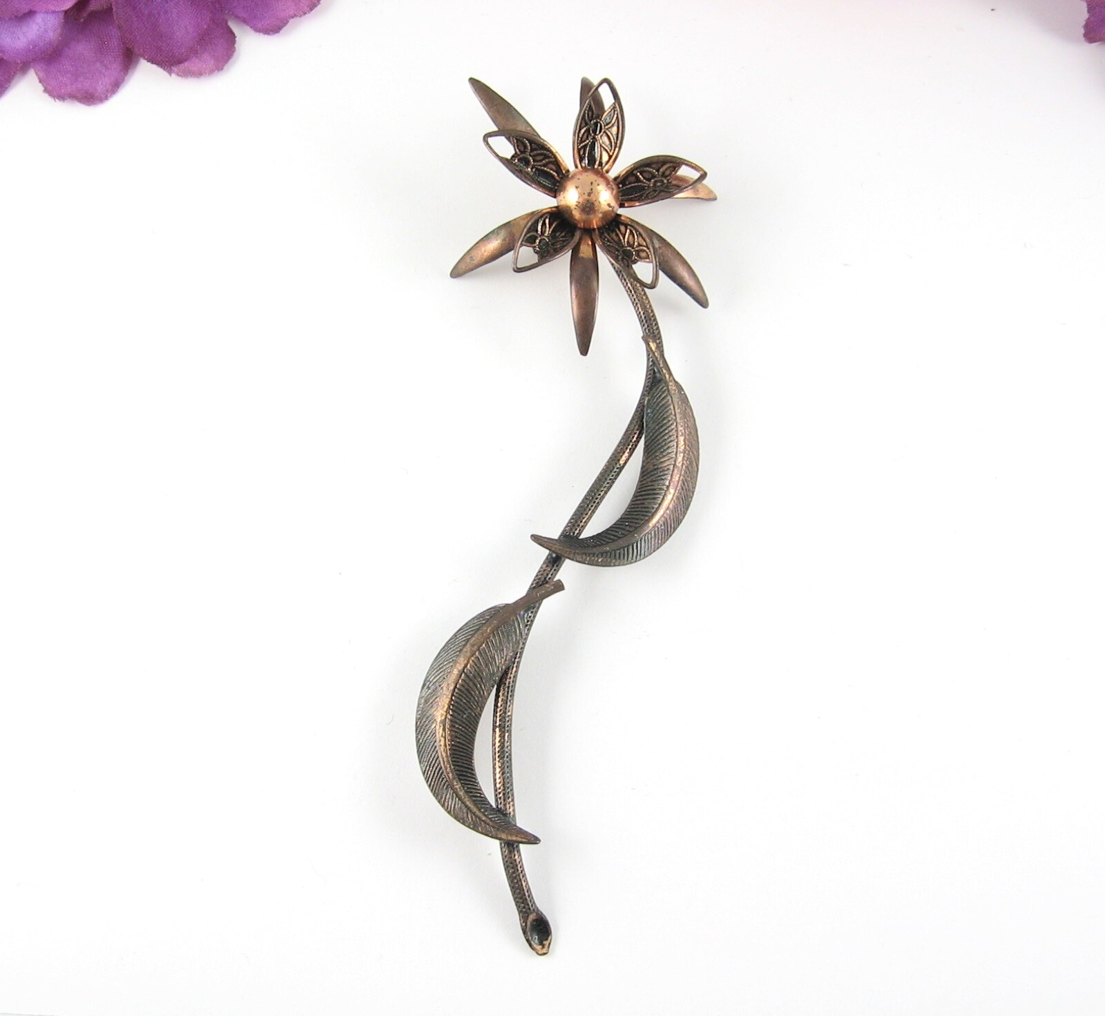 Loooong PIN COPPER FLOWER With A FEATHER TWIST Vintage Brooch Floral 4 1/2″