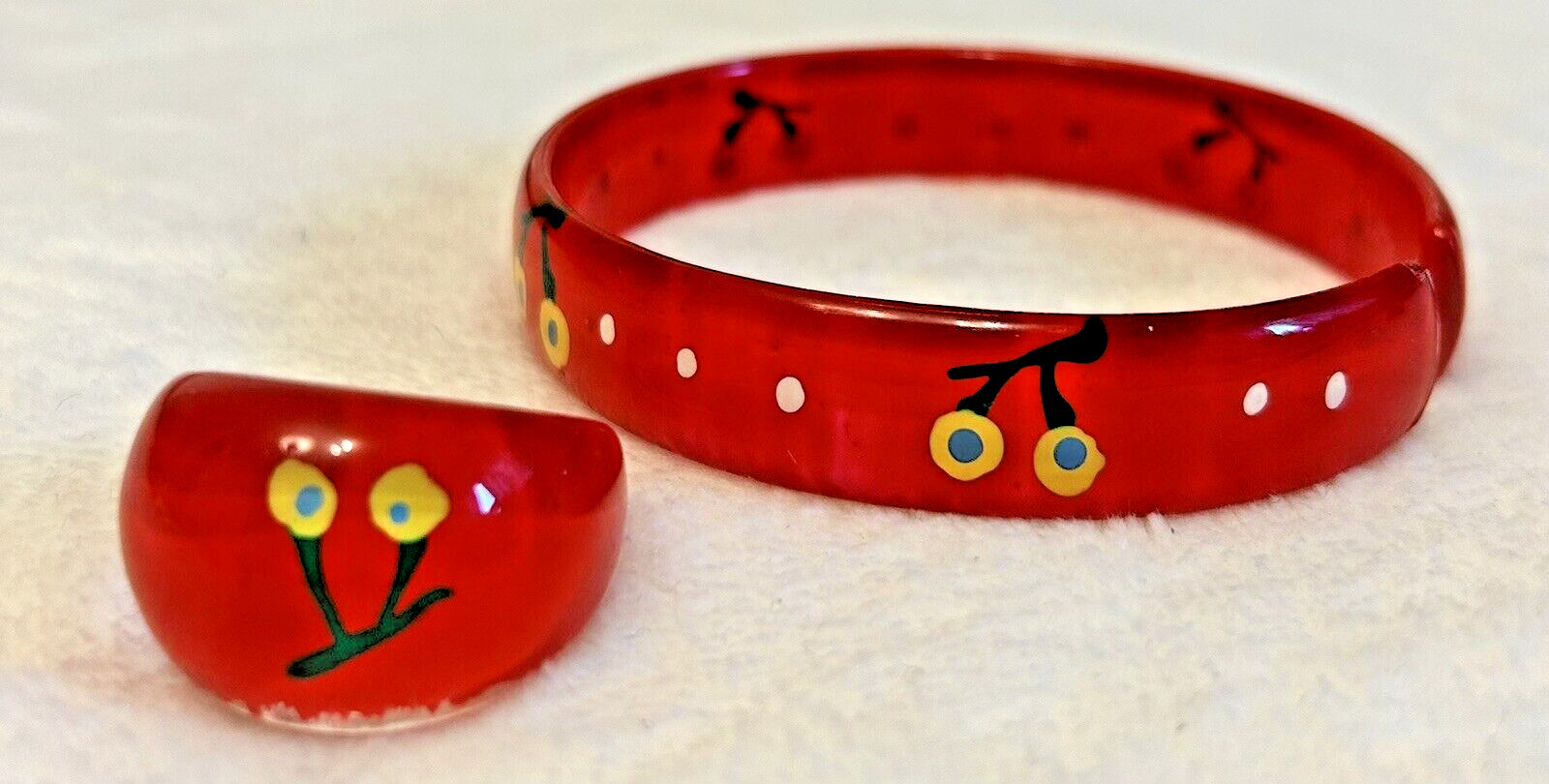 Vintage Y2K 2000’s Cherry Red Bangle Bracelet Ring Earrings Set Rockabilly Retro