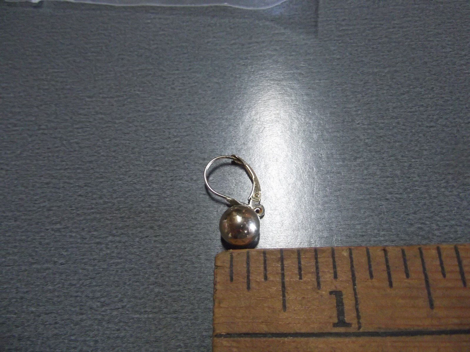 1 Pair Old 1/4″in Gold Tone Pearl Hoop Clasp Dangle Earrings