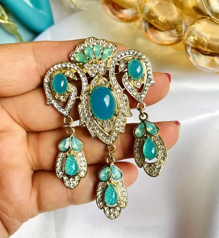 Vintage Style Gold And Turquoise Brooch