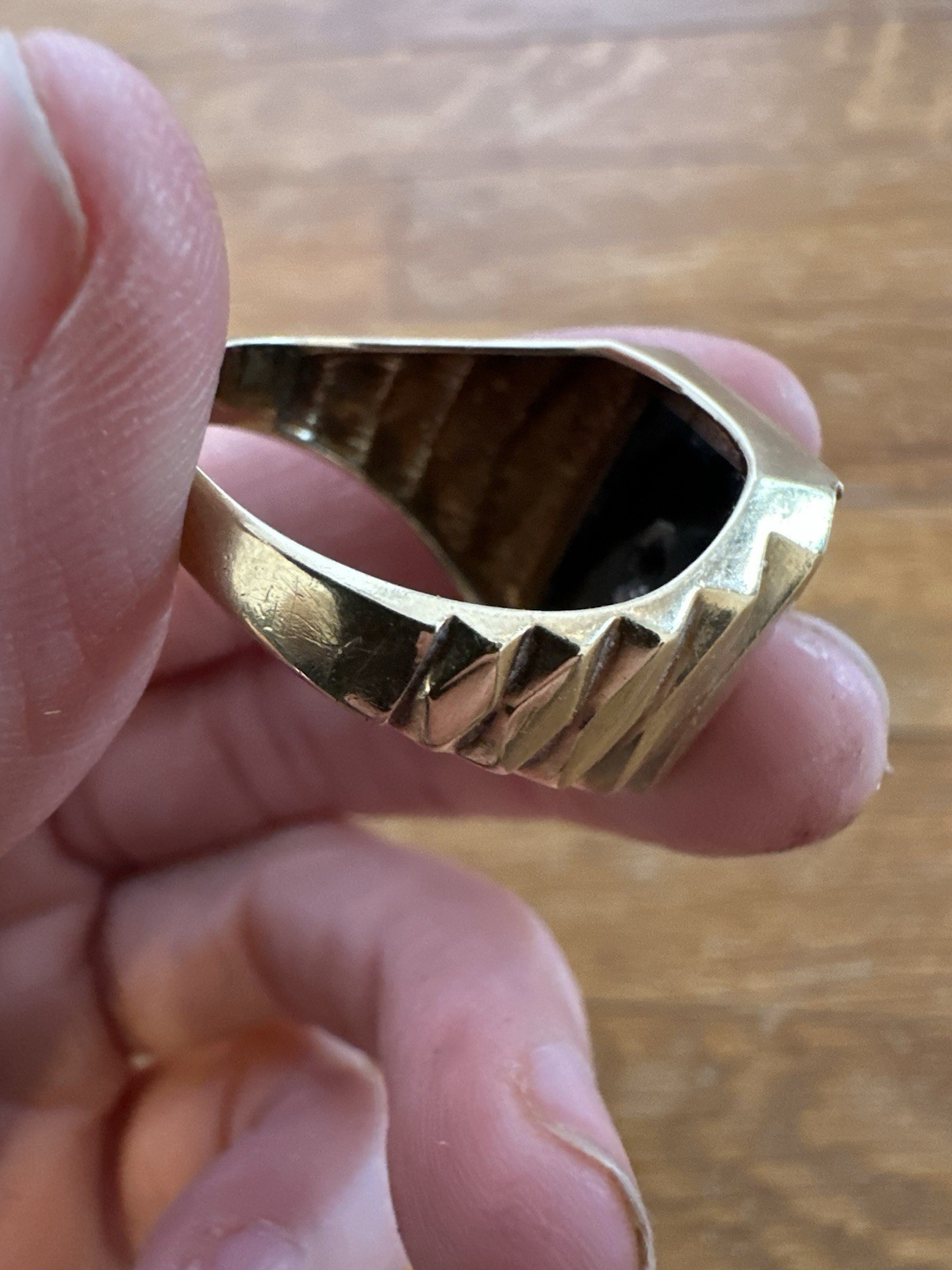 Vintage 40s 10k Yellow Gold Onyx Diamond Chip Mens Ring Size 10