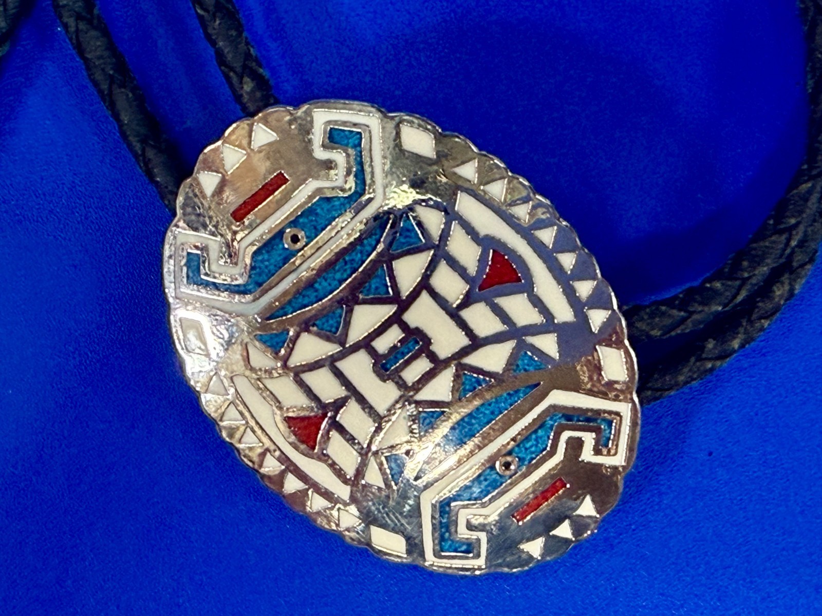 Southwestern Tribal Art Turquoise Coral Chip Inlay Vintage Bolo Tie
