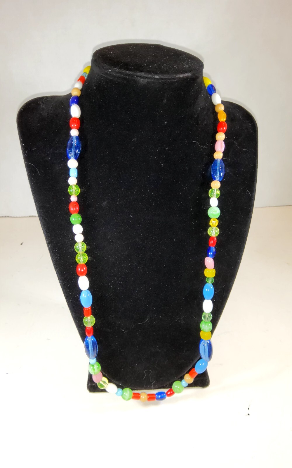 Vtg Multi Colored Gem Stones And Different Shape Stone necklace Some Stones Glow