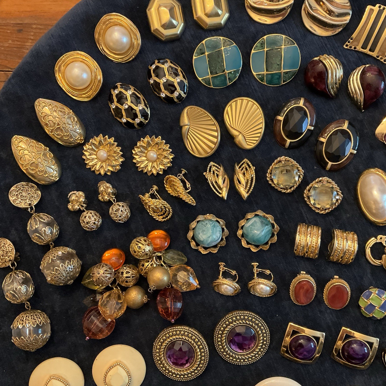 HUGE Lot Vintage Clip On Screw back Earrings TRIFARI Sarah Cov Gay Boyer Coro