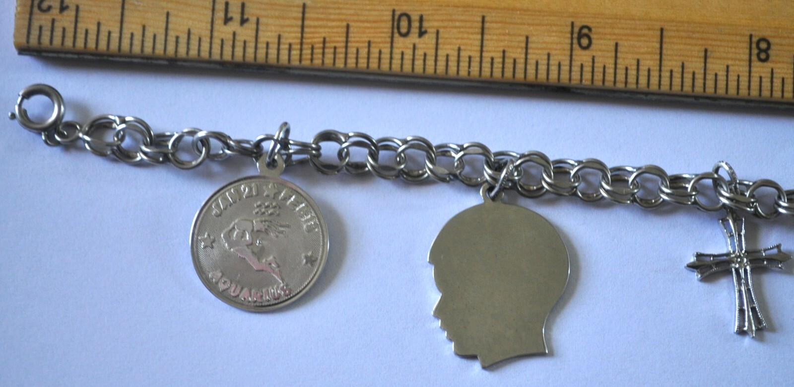 Vintage STERLING CHARM BRACELET cross, son, daughter, mom, aquarius .65 troy oz