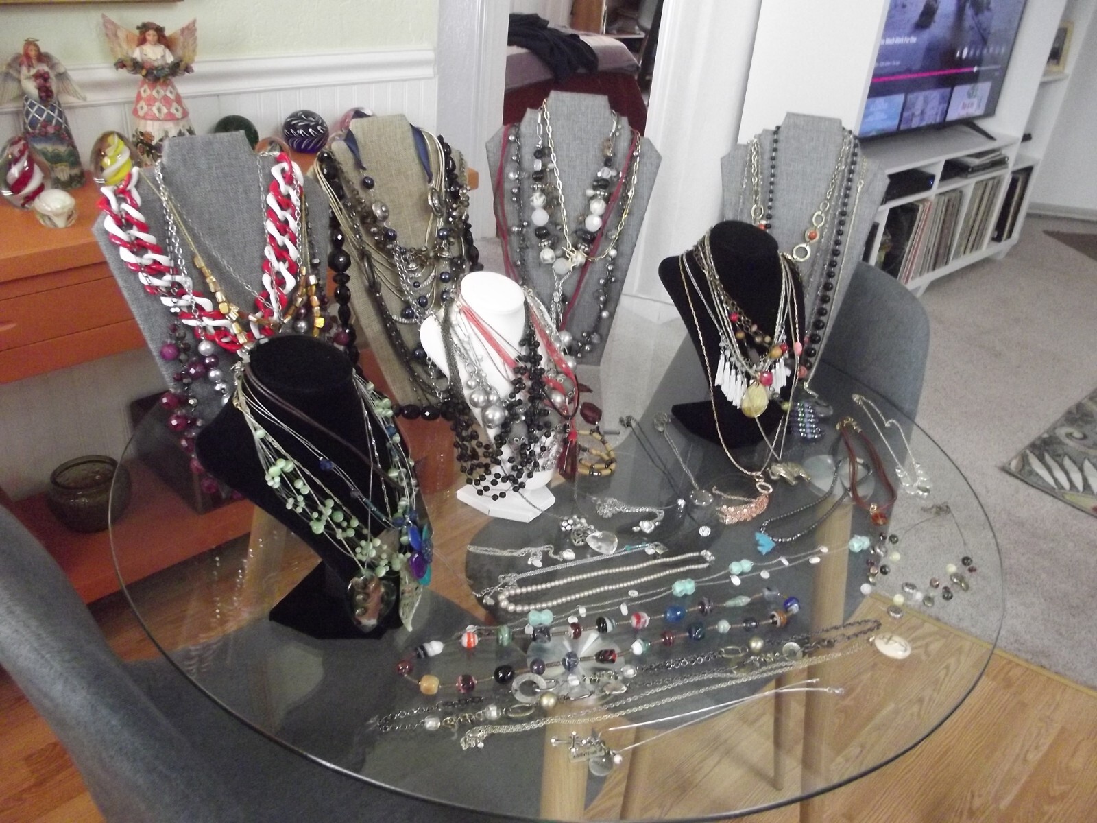 Lot of 50+ Necklaces Vintage 2 Now Some signed ,Stone, Glass, Shell, Acrylic Etc
