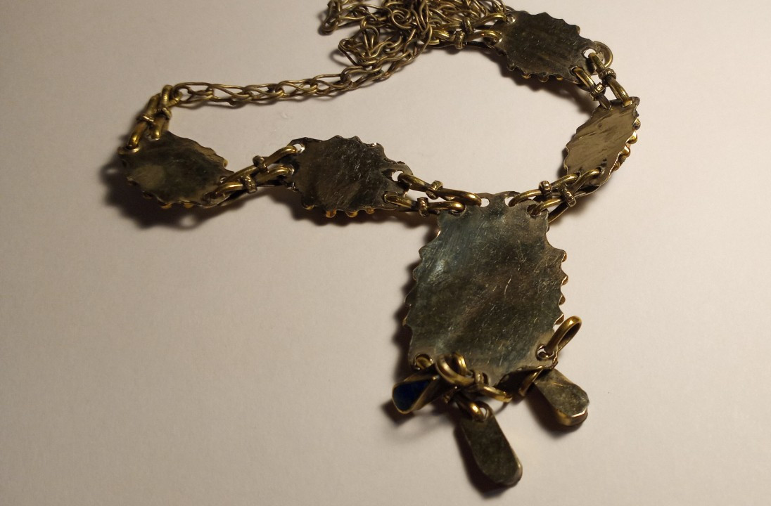Beautiful Vintage Sodalite Stone Bib Necklace