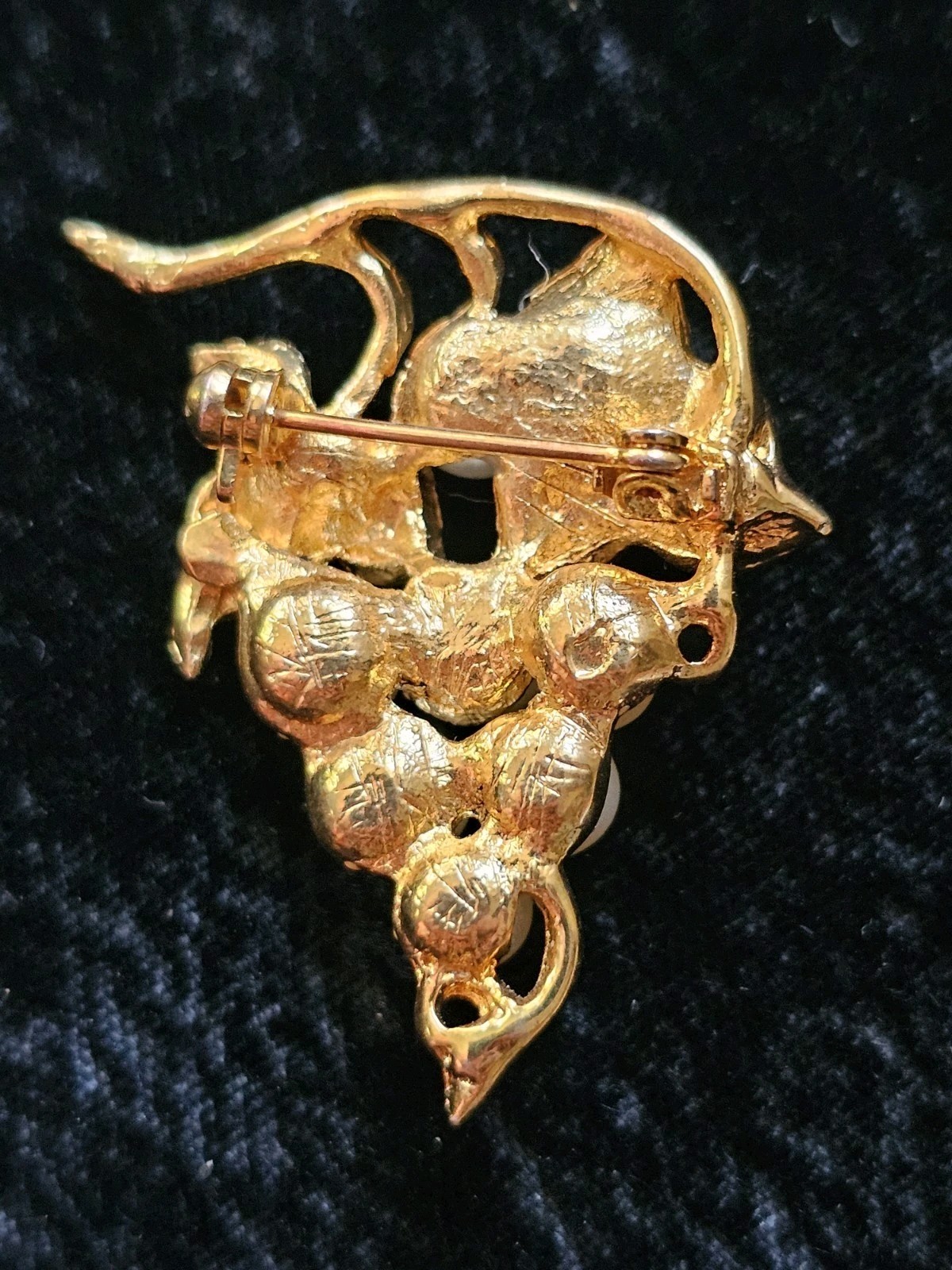 Vtg Lot 3 Brooch Grape Bunch Vine Clusters Imitation Pearl Gold Tone Fruit Pin