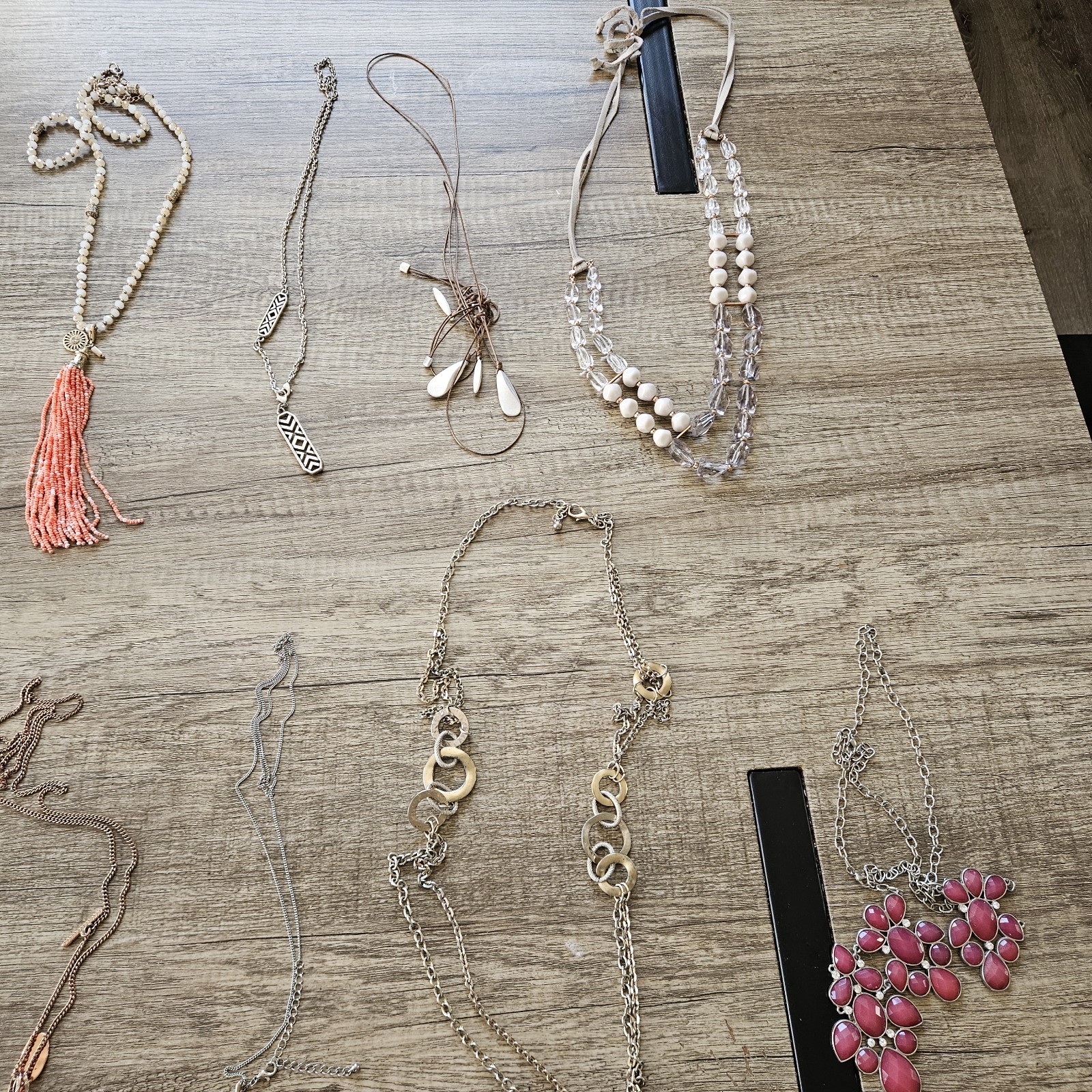 Premier Designs Jewelry HUGE 8+ lbs Necklace Lot 50 Necklaces Modern