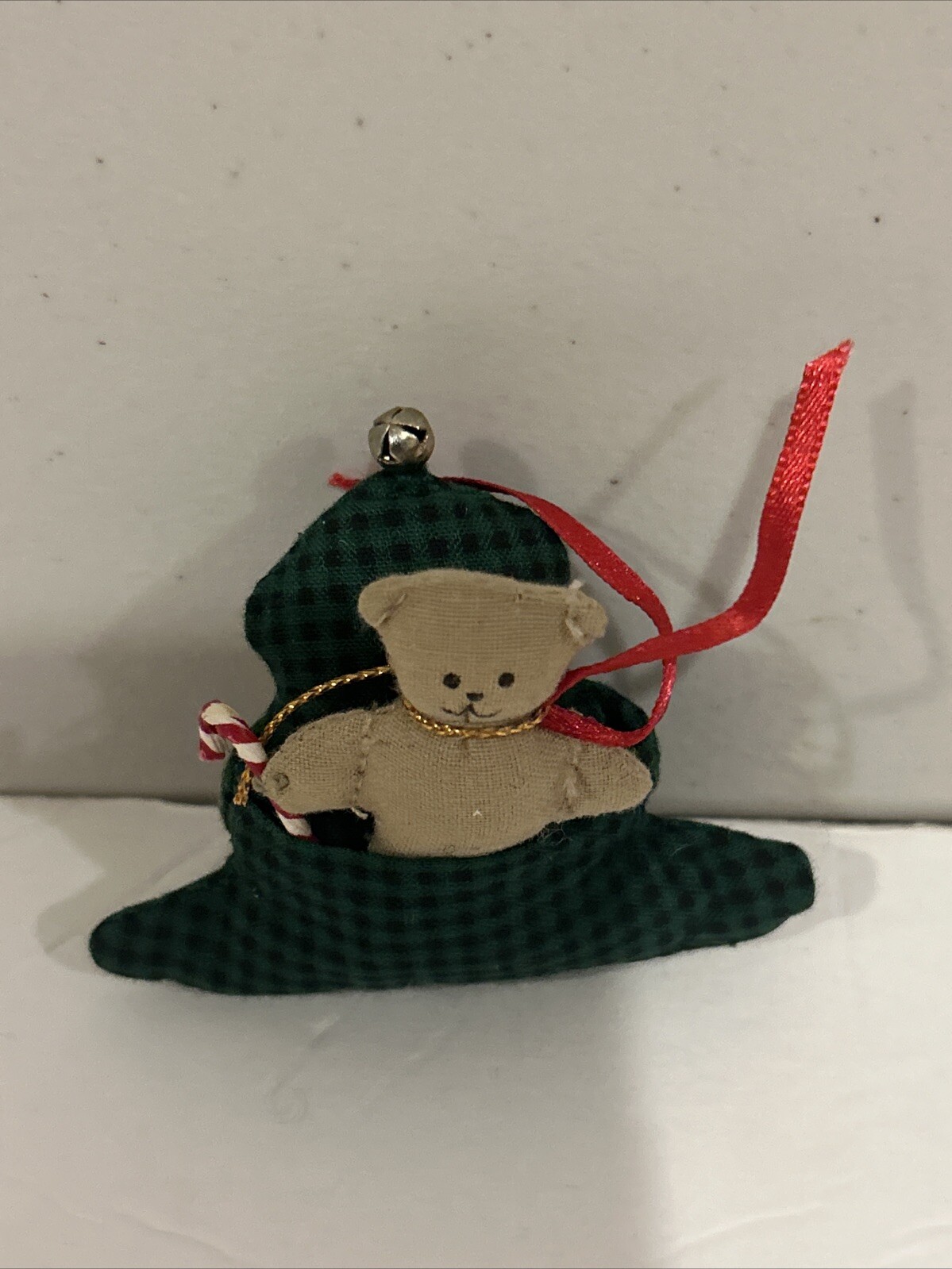 Vintage 1993 Tender Heart Treasures LTD Candy Cane Teddy Bear Xmas Brooch Pin