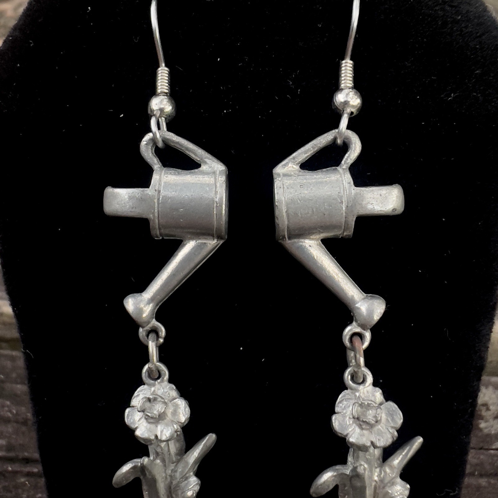 Vintage JIM CLIFT Pewter Link Dangle Earrings Gardening Watering Can Flowers
