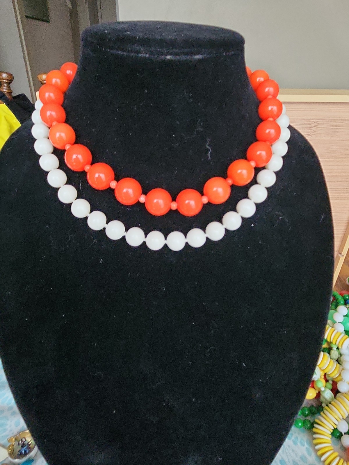 Huge Lot of Vintage Lucite acrylic Glass beaded Necklaces 1950s-1980s