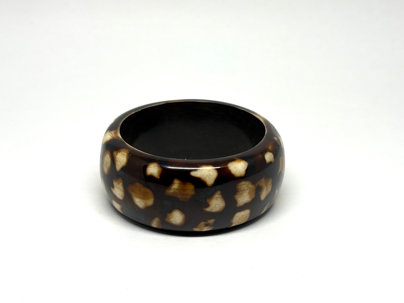 Vintage Chunky Animal Giraffe Print Brown White Acrylic Wide Bangle Bracelet