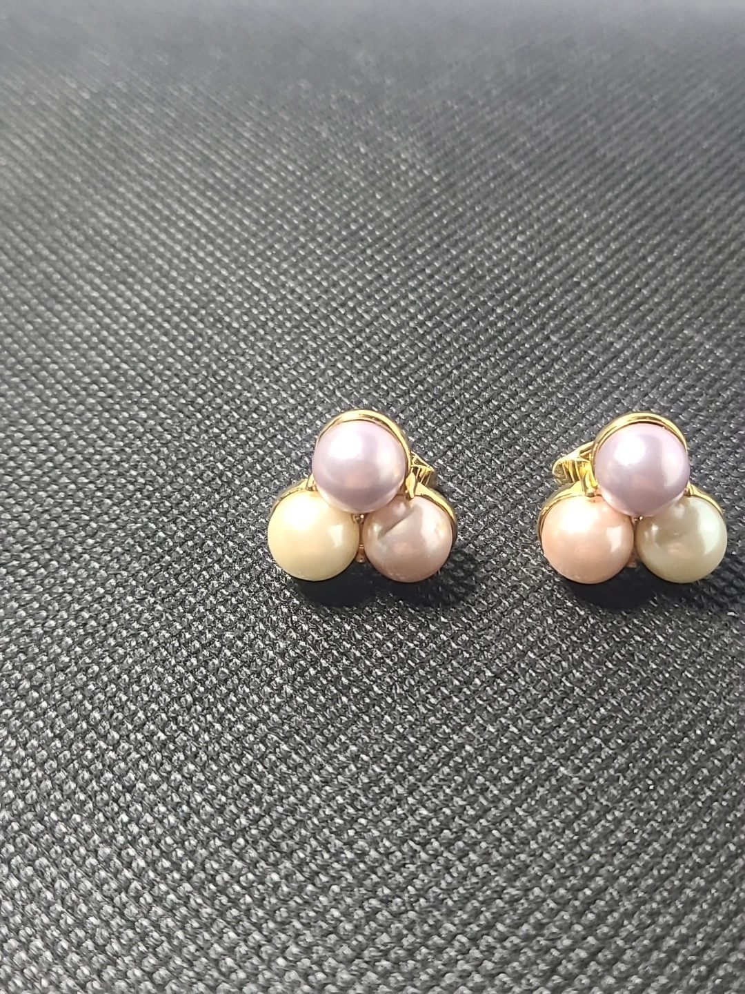 Vintage Signed Trifari 1/2 Inch Pink Purple White Pearl Gold-Tone Clip Earrings