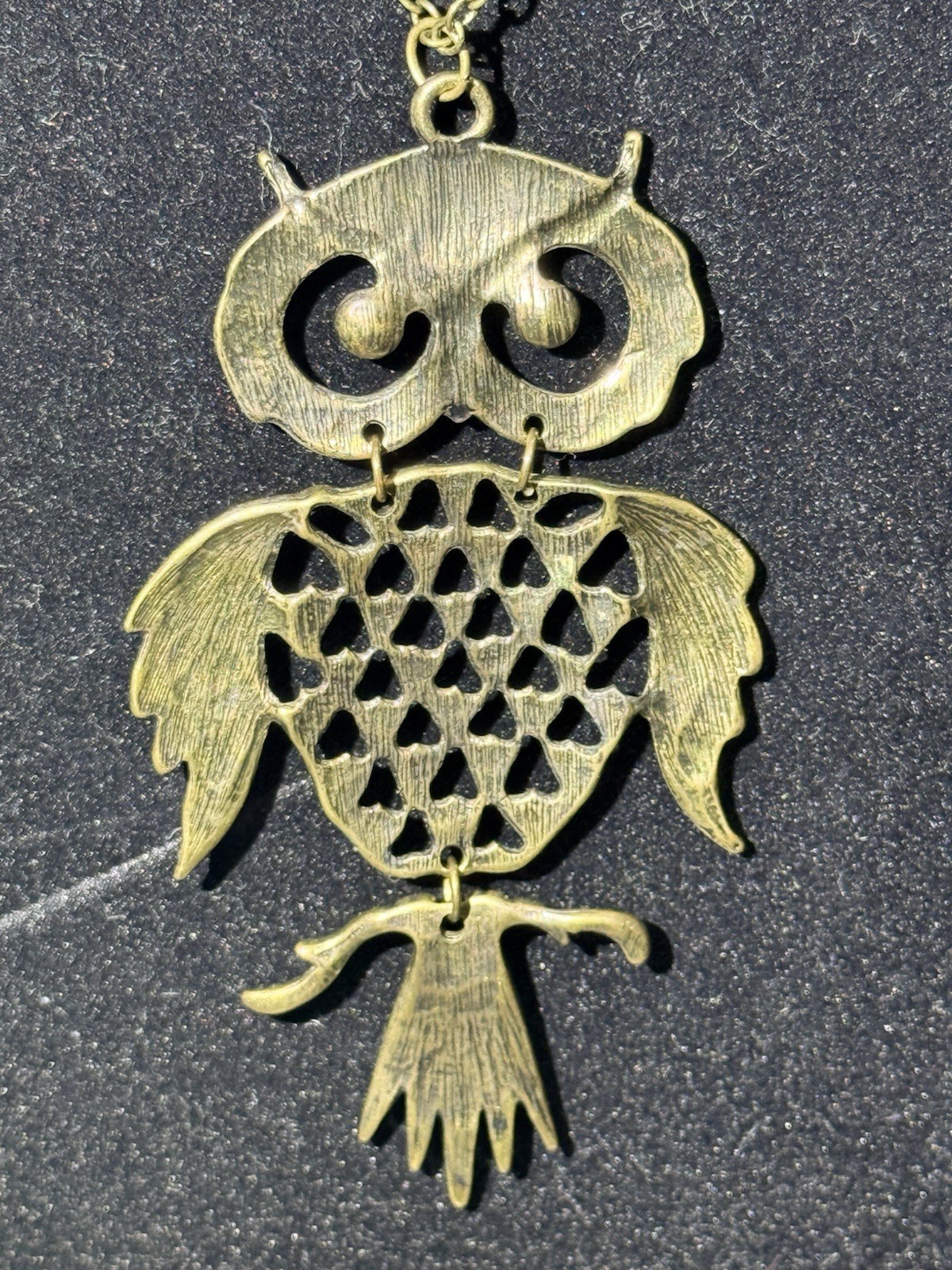 Vtg 1970″s Articulated Owl Pendant 3.75″ Silver Tone Blue Stone Eyes 30″ Chain