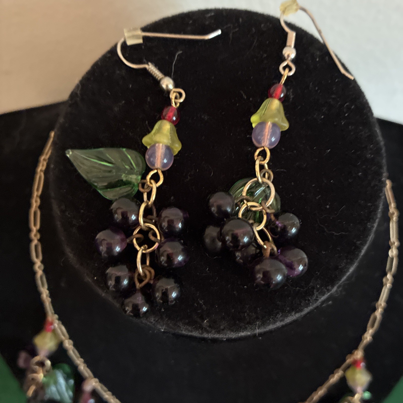Vintage Hand Crafted Amazing Heart & Grape Cluster Dangle Necklace & Earrings