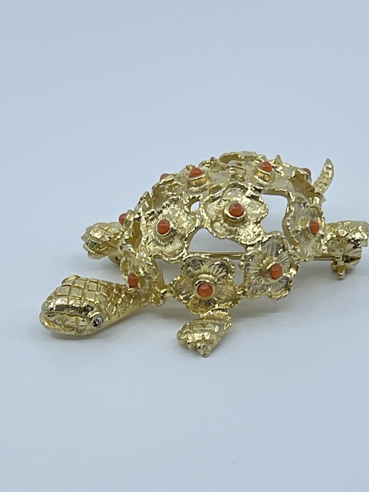 Vintage Brooch Pin De Nicola turtle faux coral and green rhinestone 1-3/4″