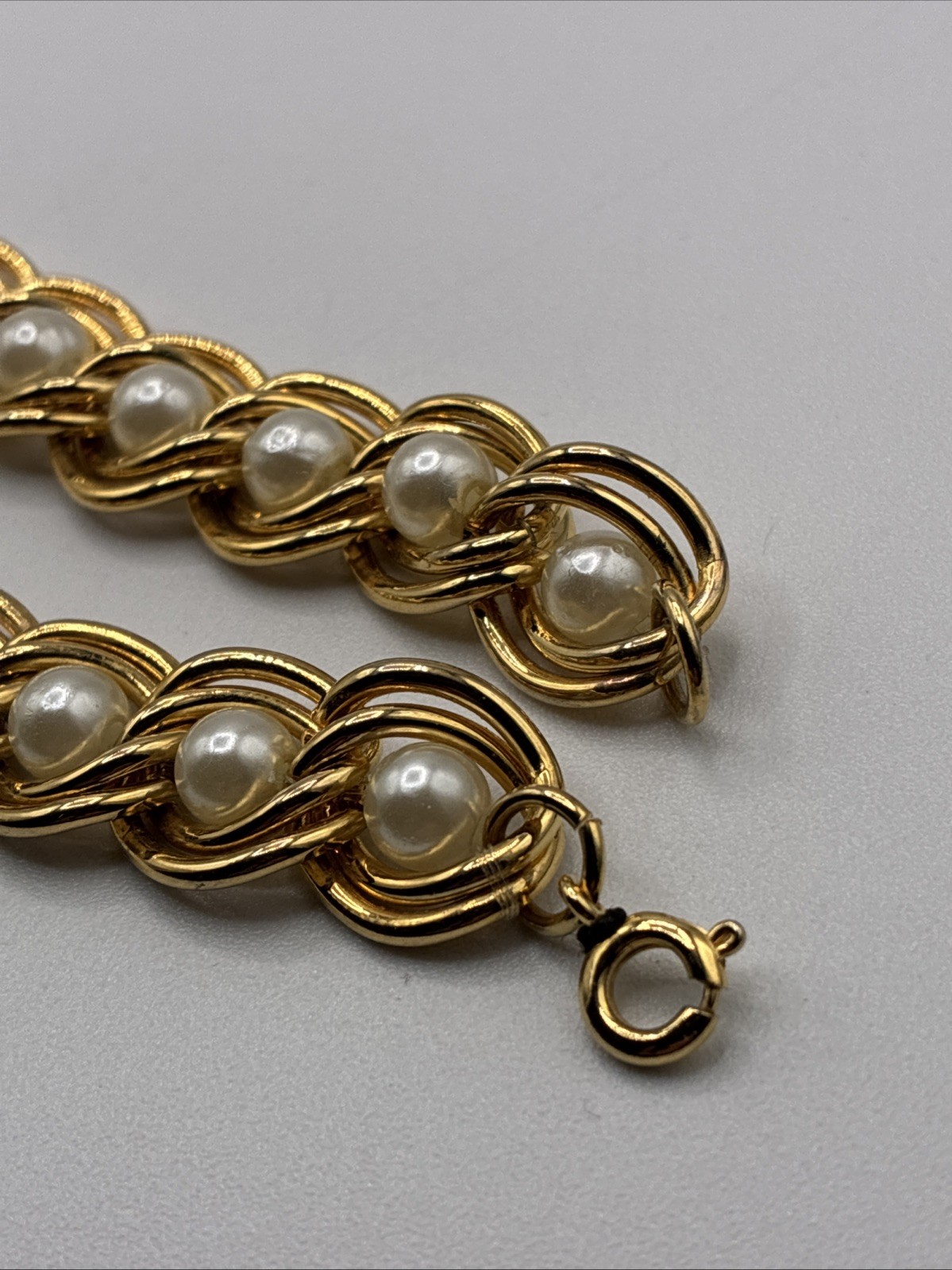Vintage Double Gold Tone Chain Choker Necklace Faux Pearl Caged 18” Woven