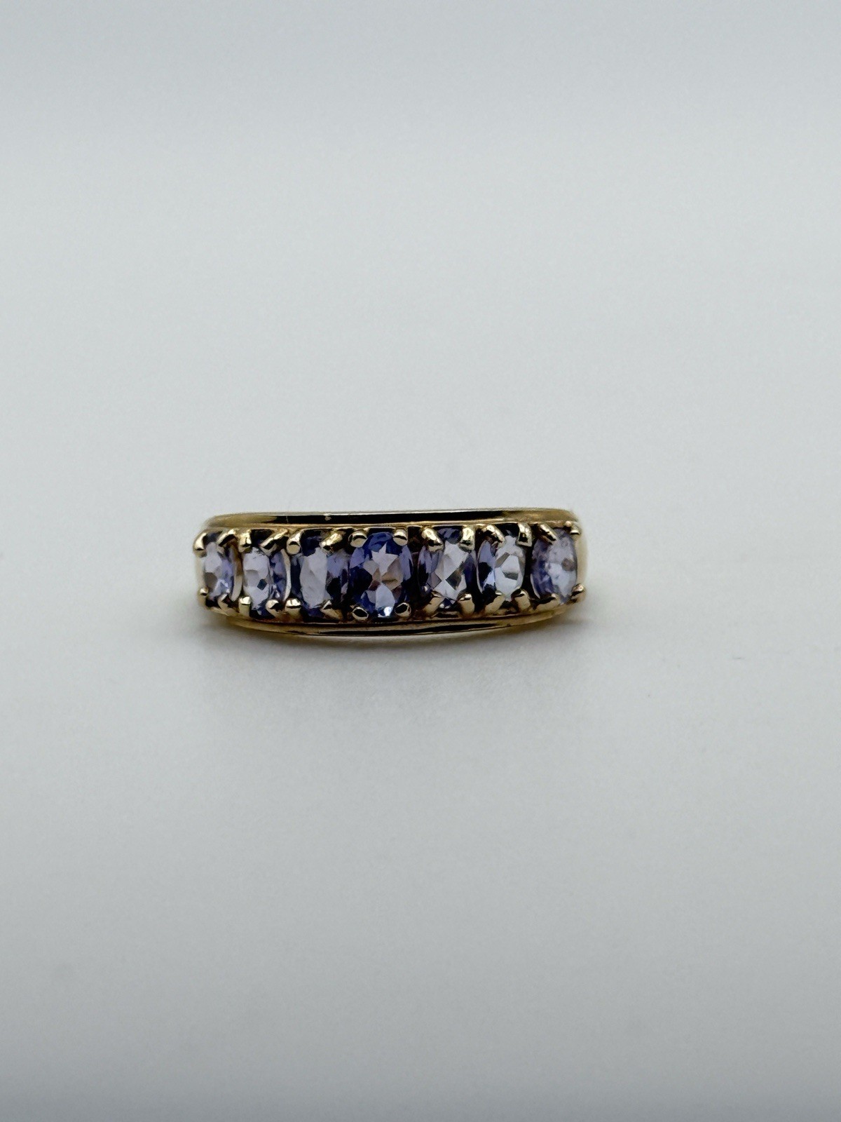 Vintage 10k Yellow Gold Violet Blue Solitaire Ring Size 6.75 2.06g Estate