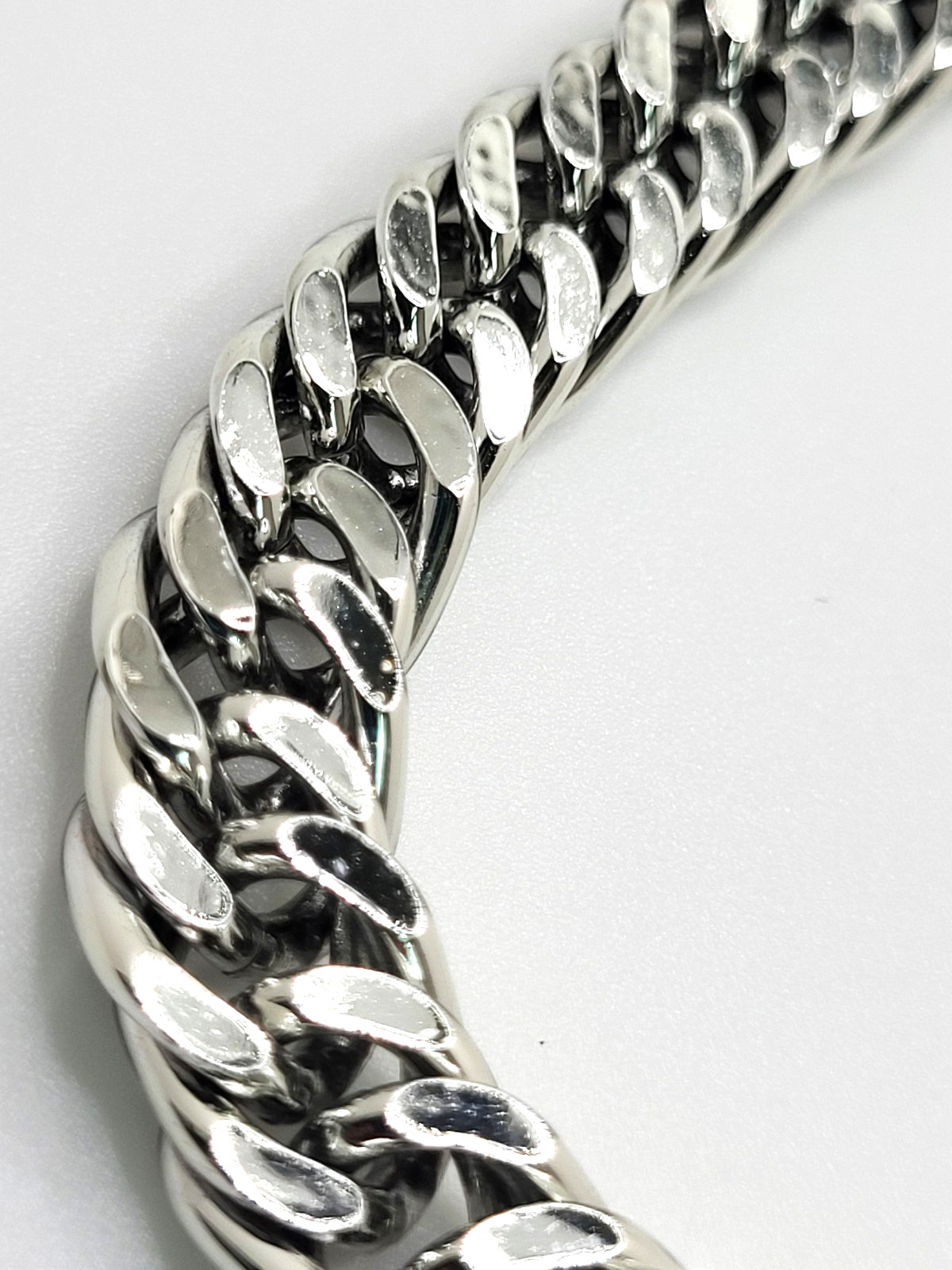 Vintage Rhodium Plated 9mm Curb Chain Choker Necklace 14″- 17.5″ Hook Clasp