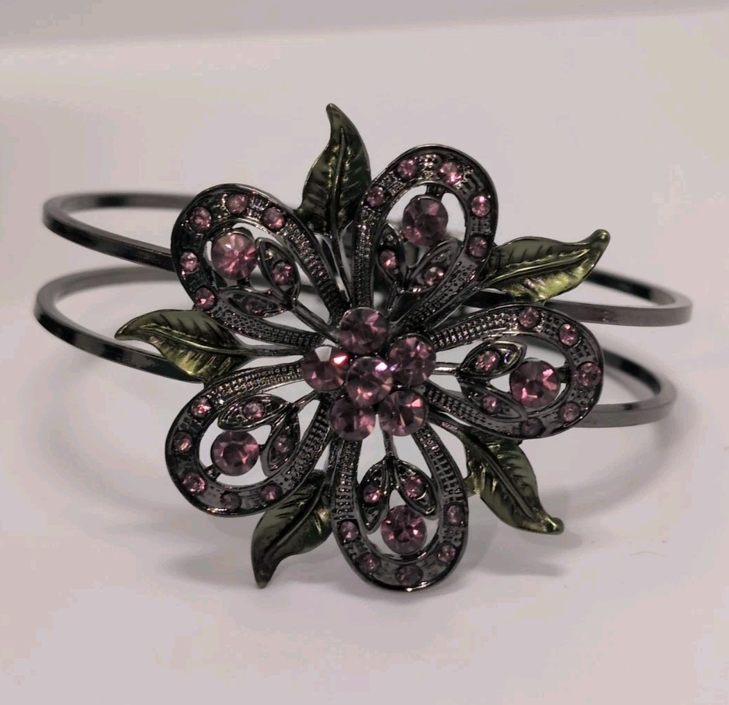 Vintage Bangle Bracelet Sparkly Jeweled Pink Flower 2.5″With Closing Hinged Cuff