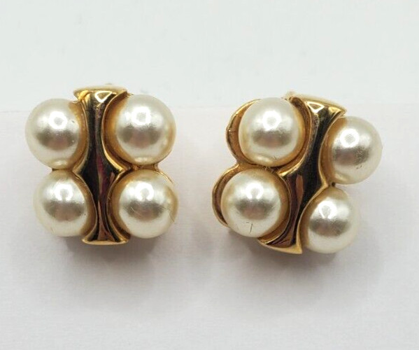 Napier Elegant Vintage Earrings Clip On Screw Back Gold Tone Faux Pearl 1/2″inch