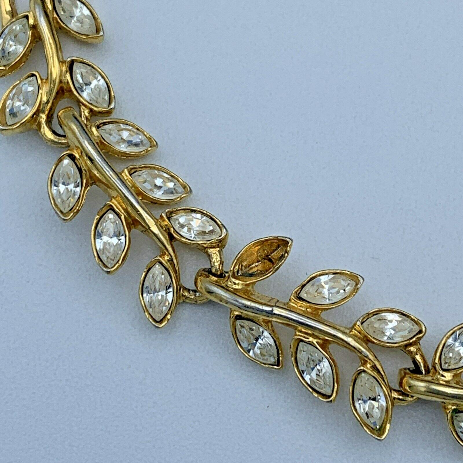 Monet 7.25 in Gold Tone Crystal Leaf Bracelet B3-27