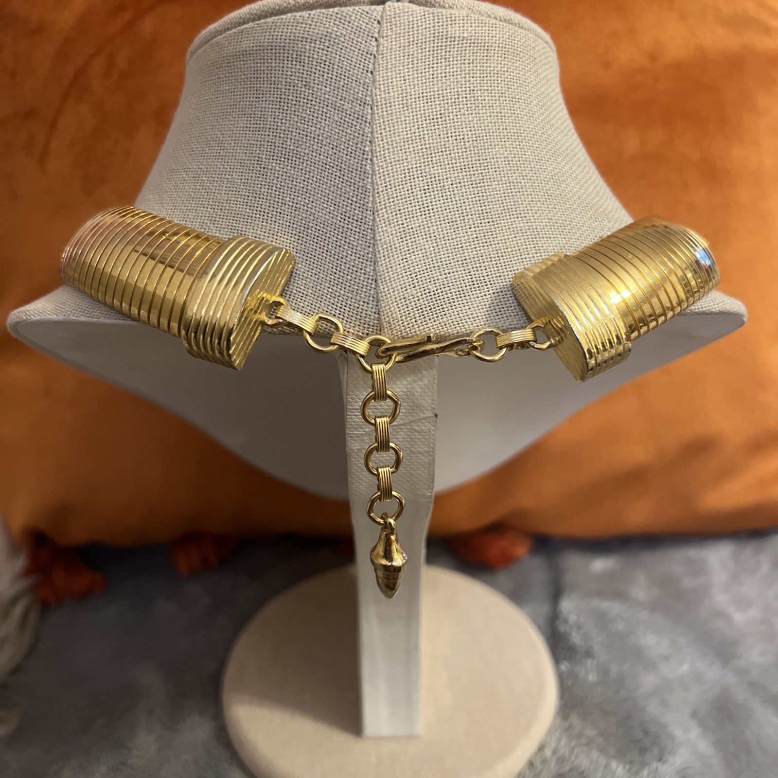 Vintage Gay BOYER Gold Tone Stretch Omega Collar Choker Necklace Unsigned