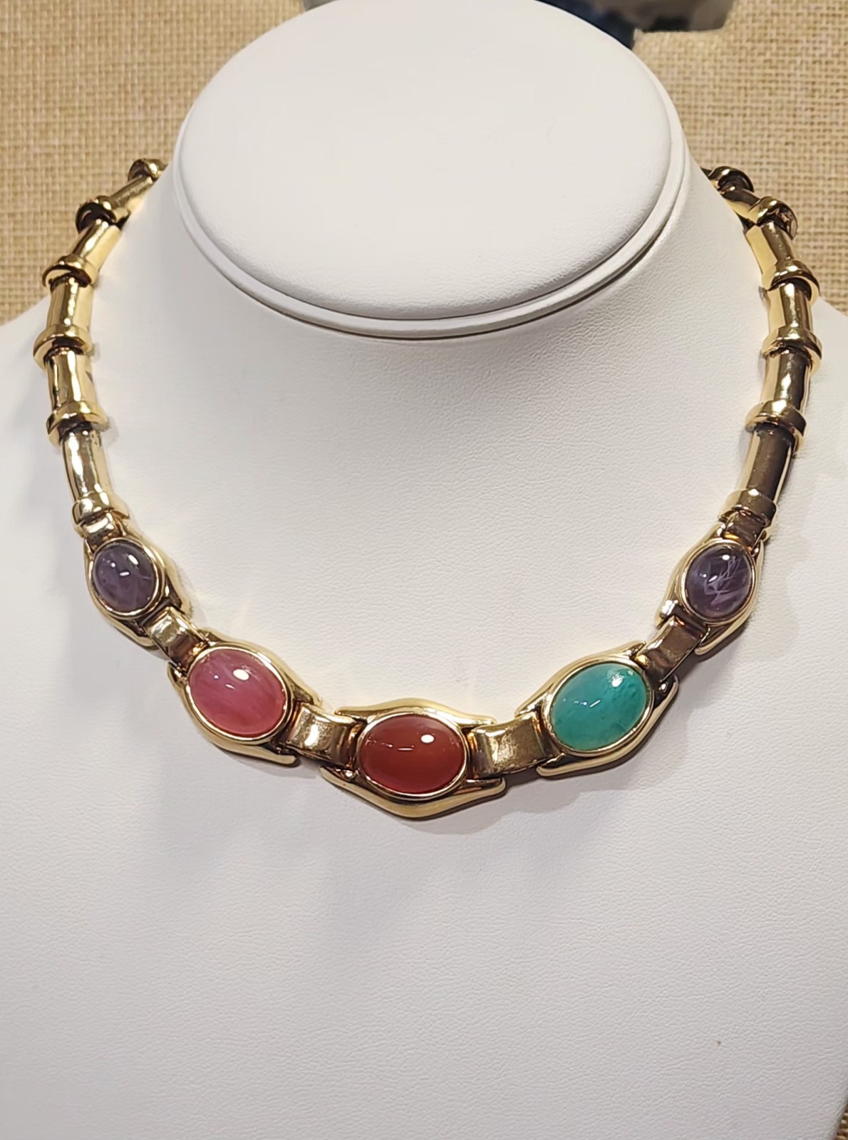 Ciner Signed Vtg Glass Gripoix Cabachon Pastel Gold Tone Choker Necklace C854
