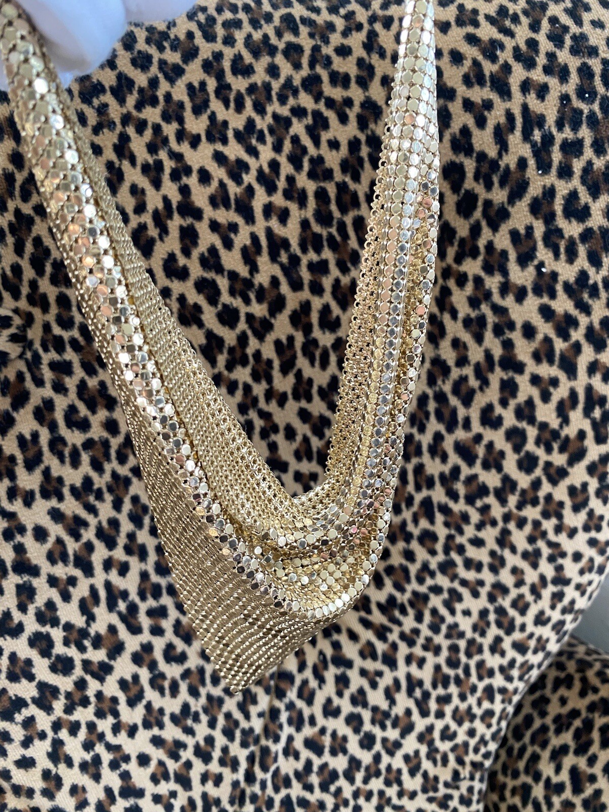 Vintage WHITING & DAVIS Bag Purse Co Gold Mesh Disco Retro Necklace Video!