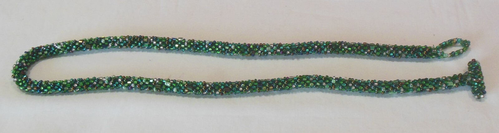 Green Seed Bead Single Strand Rope Necklace 20 Inch