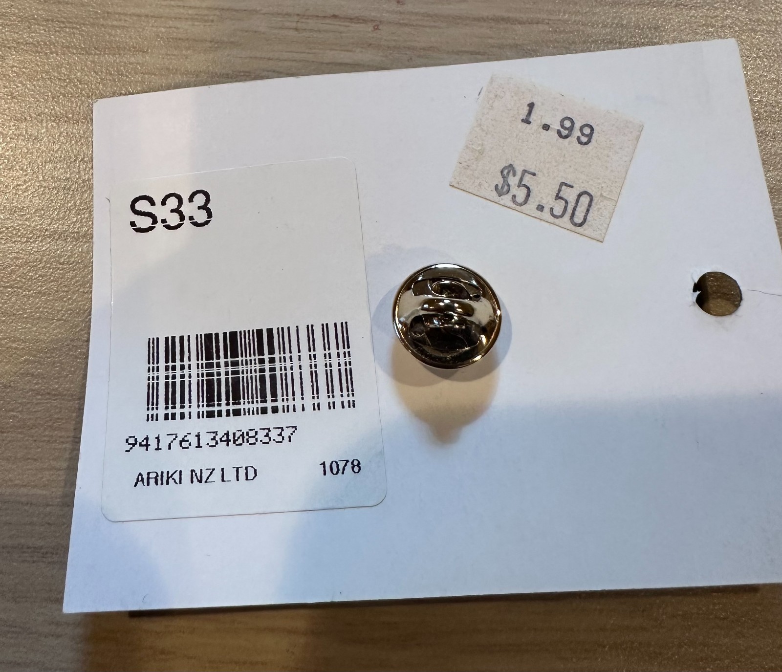 Ariki Paua Abalone Shell Kiwi BIrd Pin Brooch Gold Plated from New Zealand