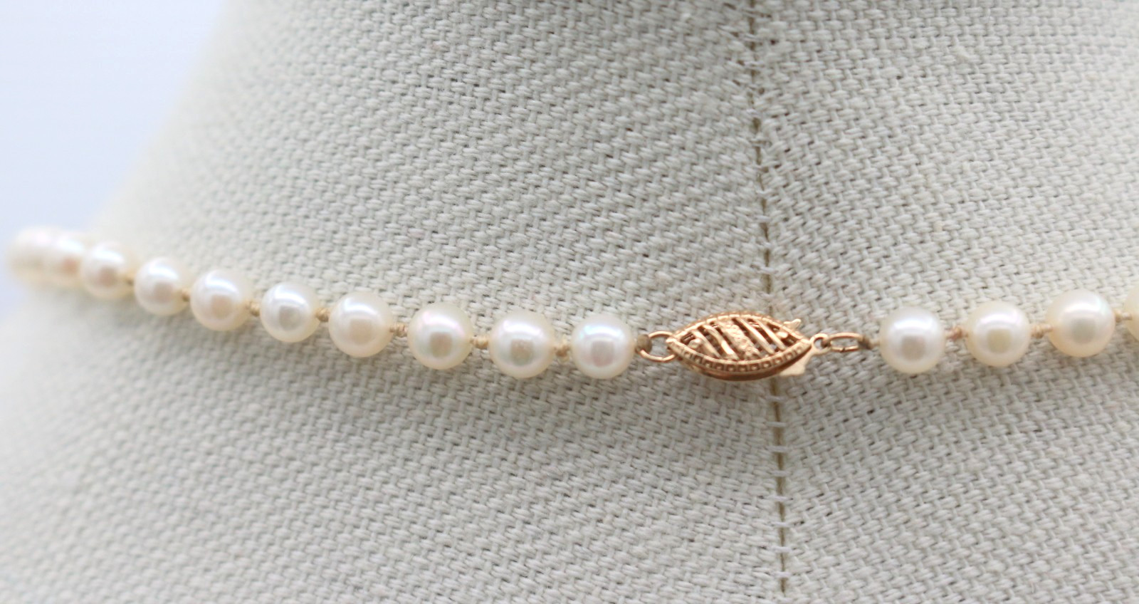 Stunning Vintage 14K Yellow Gold Strand Cultured Pearl Necklace 5.3 mm 19.5″