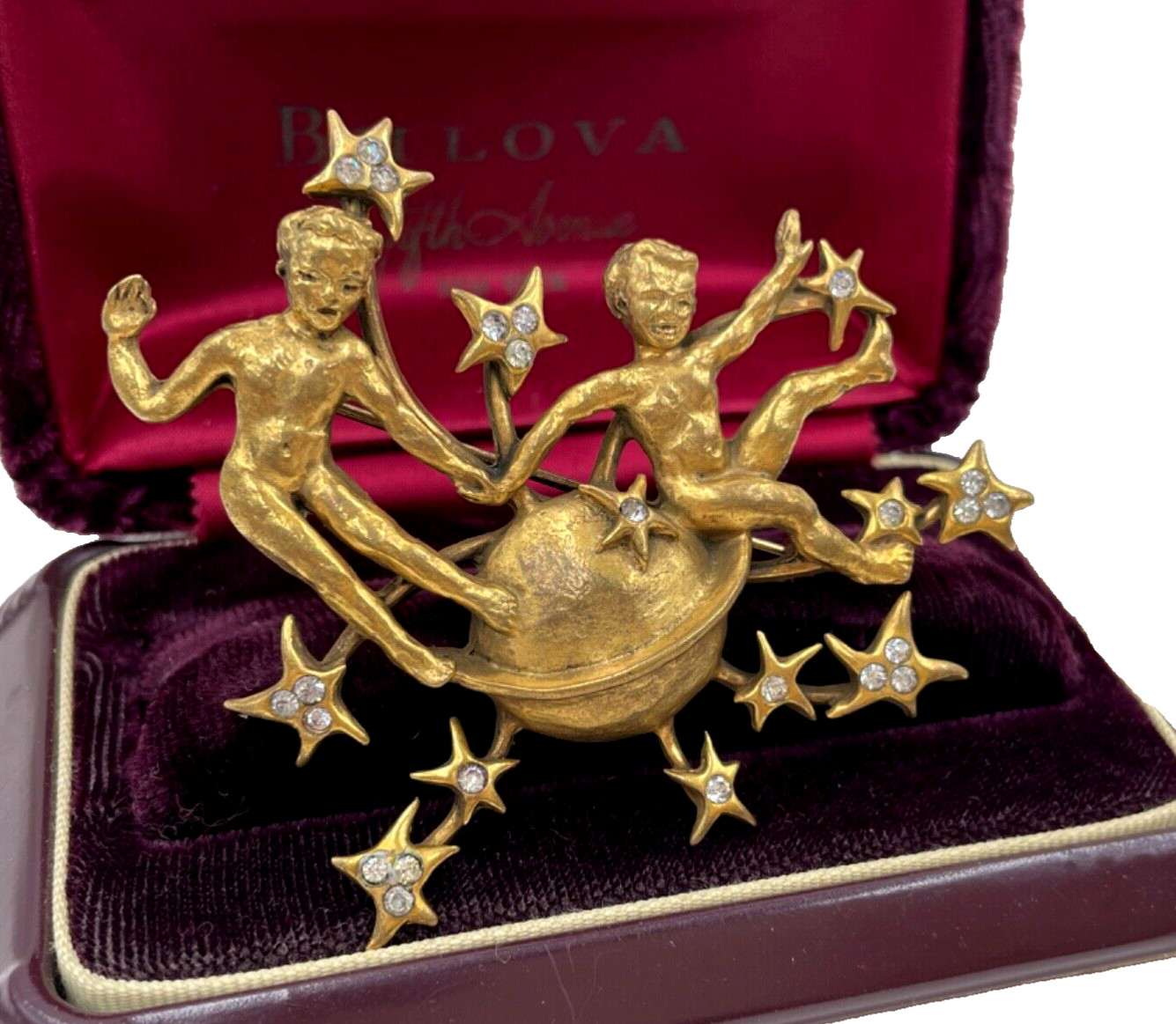 VALE STEVENS SIGNED ZODIAC SIGNS TWINS GEMINI MAY-JUN 21 GORG GOLD TN LRG BROOCH