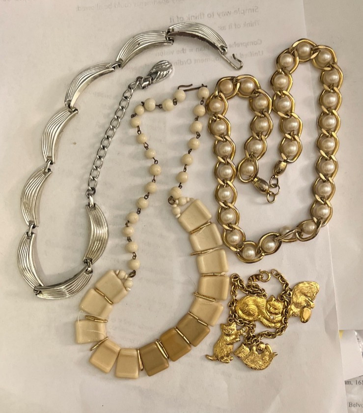 Vintage Lot Of Assorted Jewelry /4 Total W Germany, Avon repair,craft 50-60’s