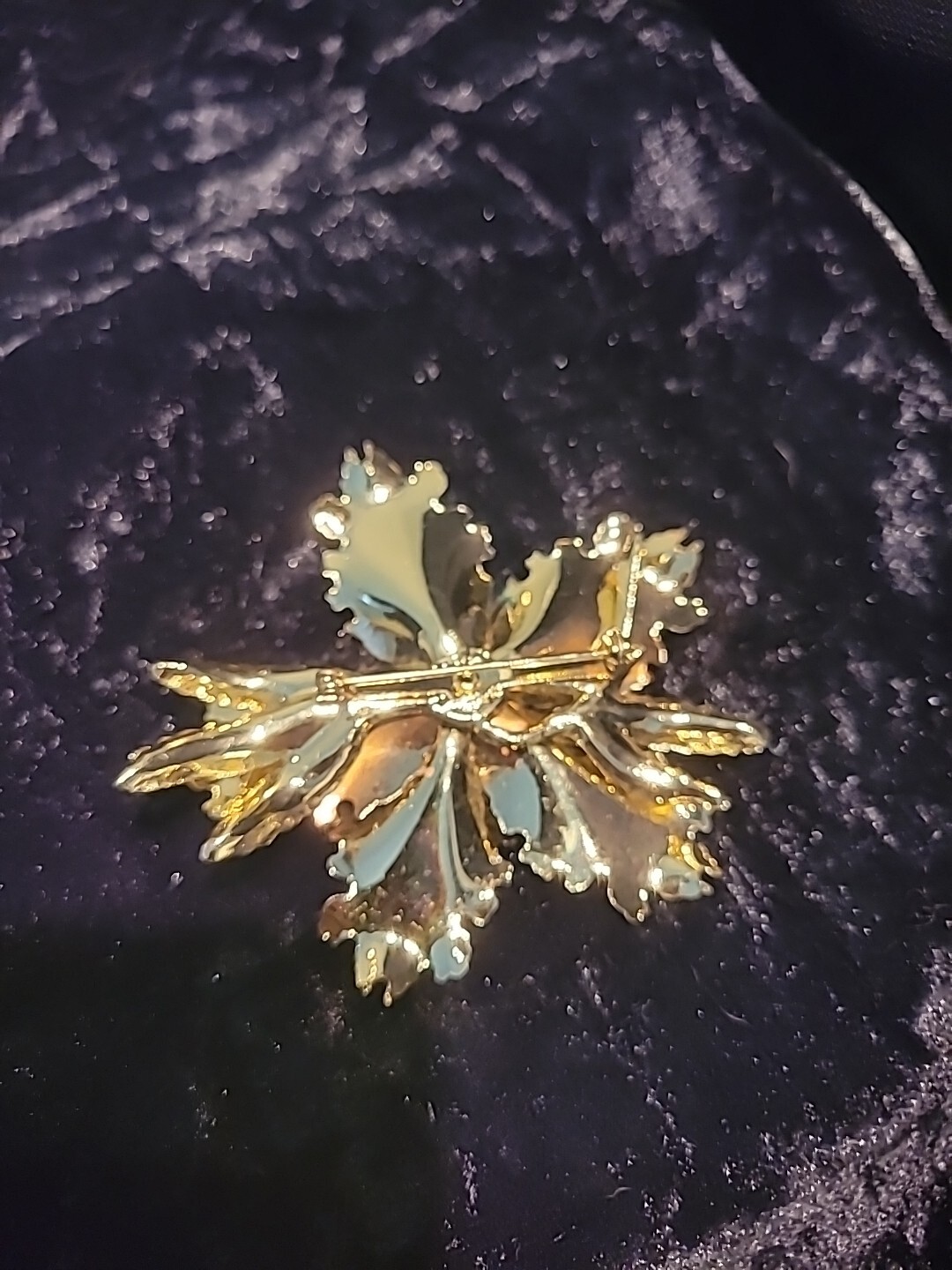 Vintage Womens Brooch Pin Ruffled Flower Jewelry Costume