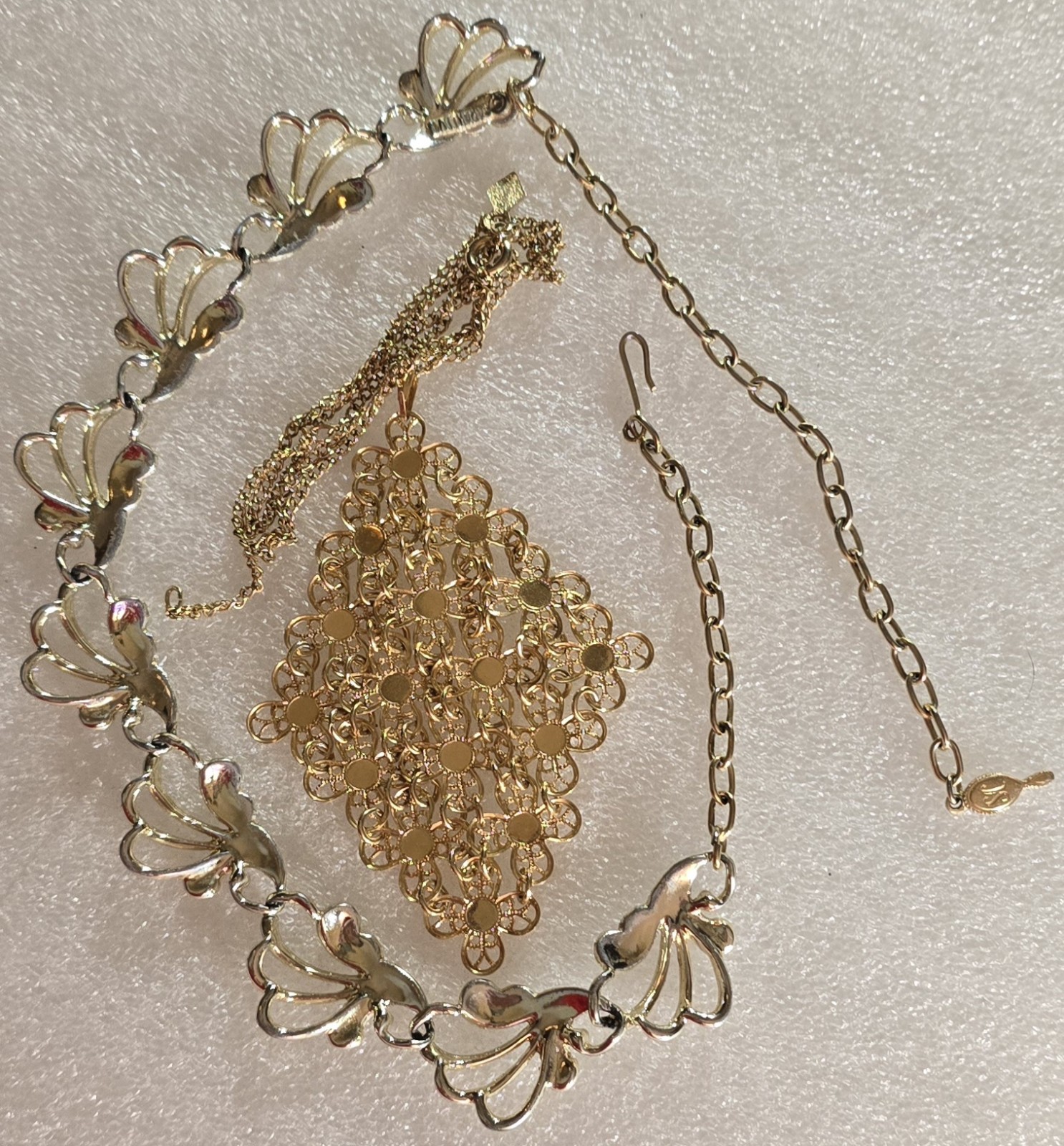 Vintage signed Sarah Cov 2 Tone Link & Articulated Pendant Necklace Jewelry Lot